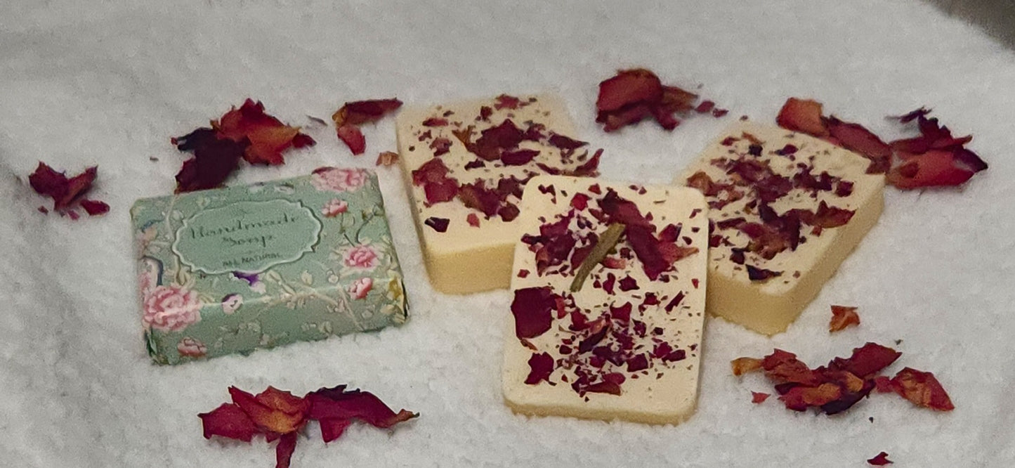 Artisanal Soap with a delicate Love Spell Scent