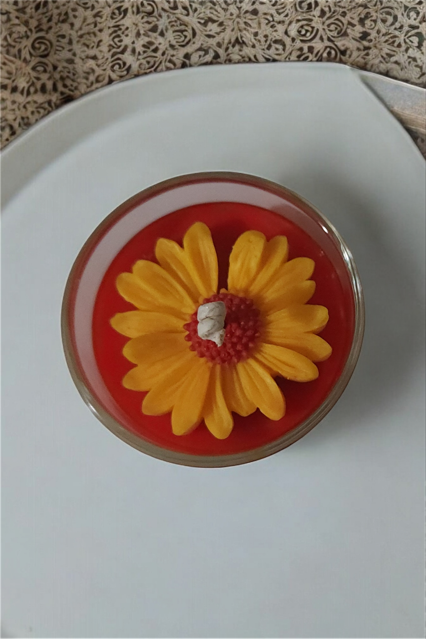 Beautiful Sunflower Essence Candle.